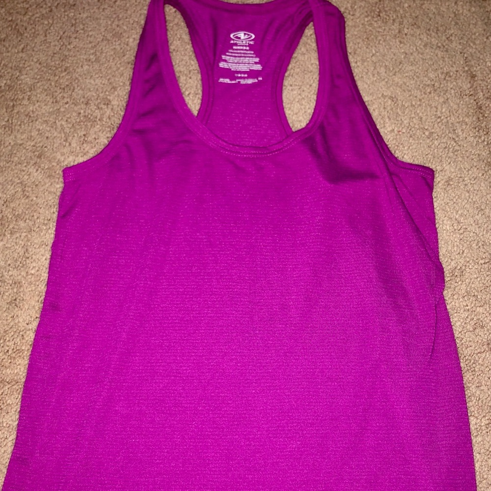 Athletic top